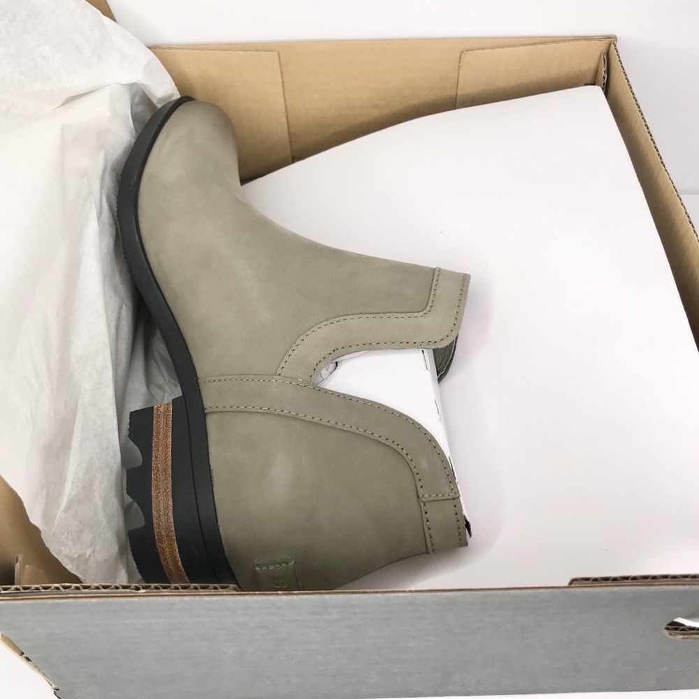 NIB Sorel Lolla Cut Out Booties Nubuck -Waterproof - Picture 10 of 16